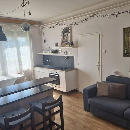 Cosy 2 Room Apartment With Nice Vibe, For Up To 4 Laibach Exterior foto